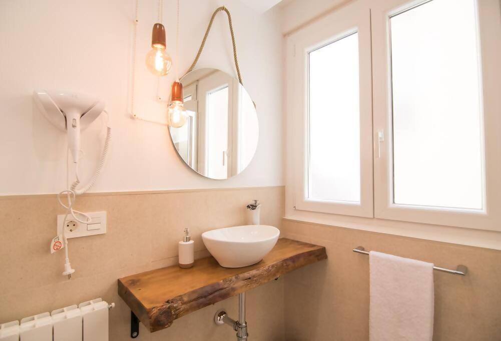 Amplio Y Moderno Apartamento En El Centro Granada Eksteriør bilde