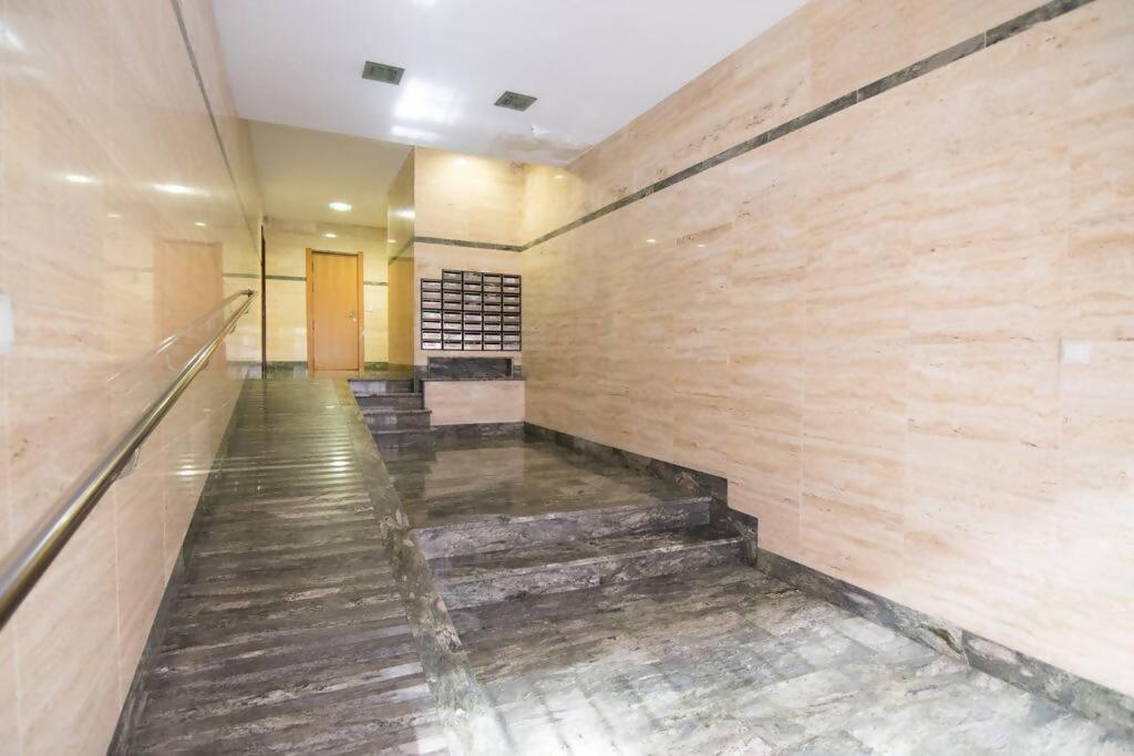 Amplio Y Moderno Apartamento En El Centro Granada Eksteriør bilde
